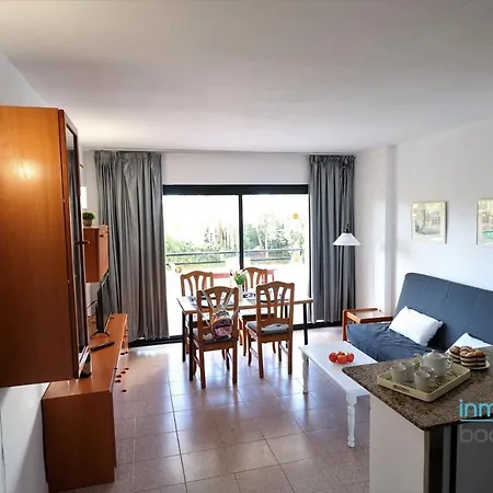 Апартаменты Complejo Cannes, Piscina Y Centrico *